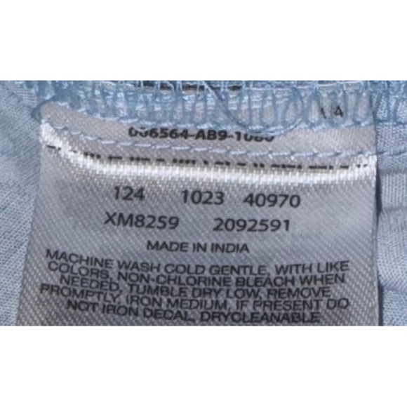 Men's Columbia Blue Patterned Short Sleeve Button Down Shirt - Picture 5 of 7